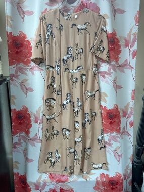 Wide Leg Horse-Print Jumpsuit - Tan